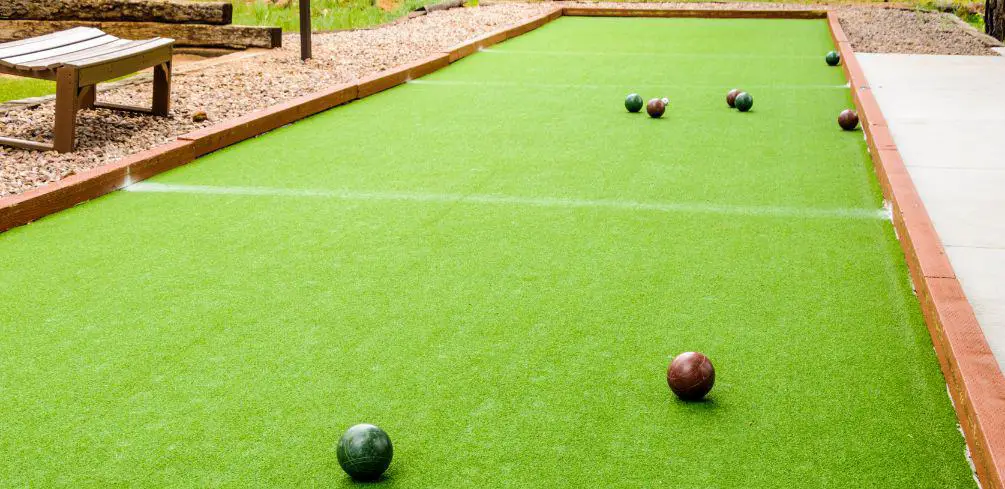 Build a Bocce Ball Court With Artificial Turf
