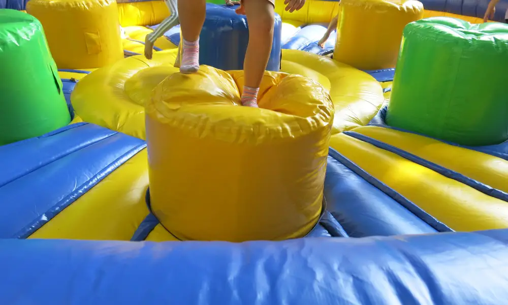 How to Avoid Holes in a Bounce House