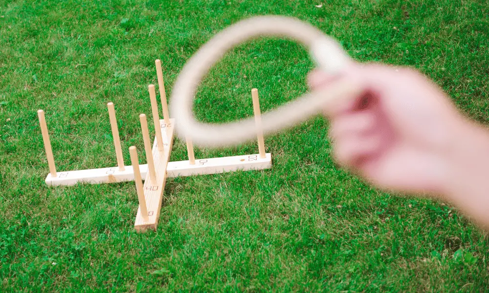 How To Throw A Quoit (Quoit Game Rules Explained) - Best Playground Sets