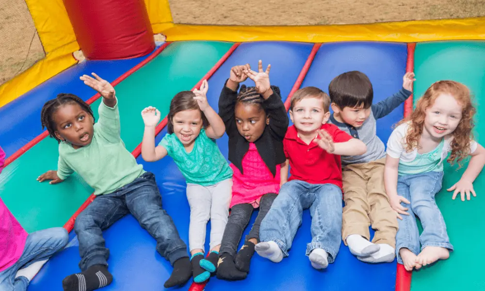 How Bounce Houses Offer Fun Time With Peers