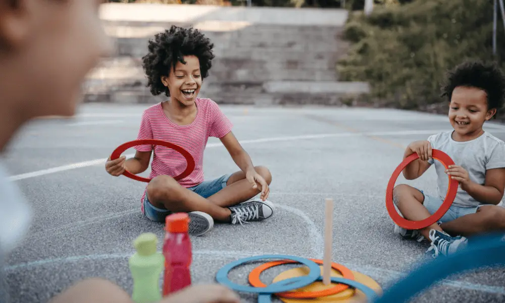 How To Throw A Quoit (Quoit Game Rules Explained) – Best Playground Sets